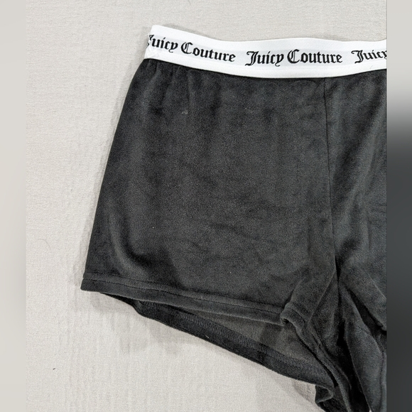 Vintage Juicy Couture Womens Size M Velour Velvet Shorts Black Y2K - Picture 5 of 12